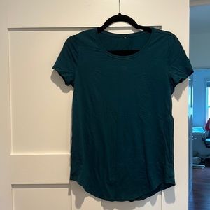Lululemon crewneck tshirt